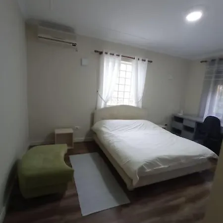 Sokoli, Lovely Modern Apartment *